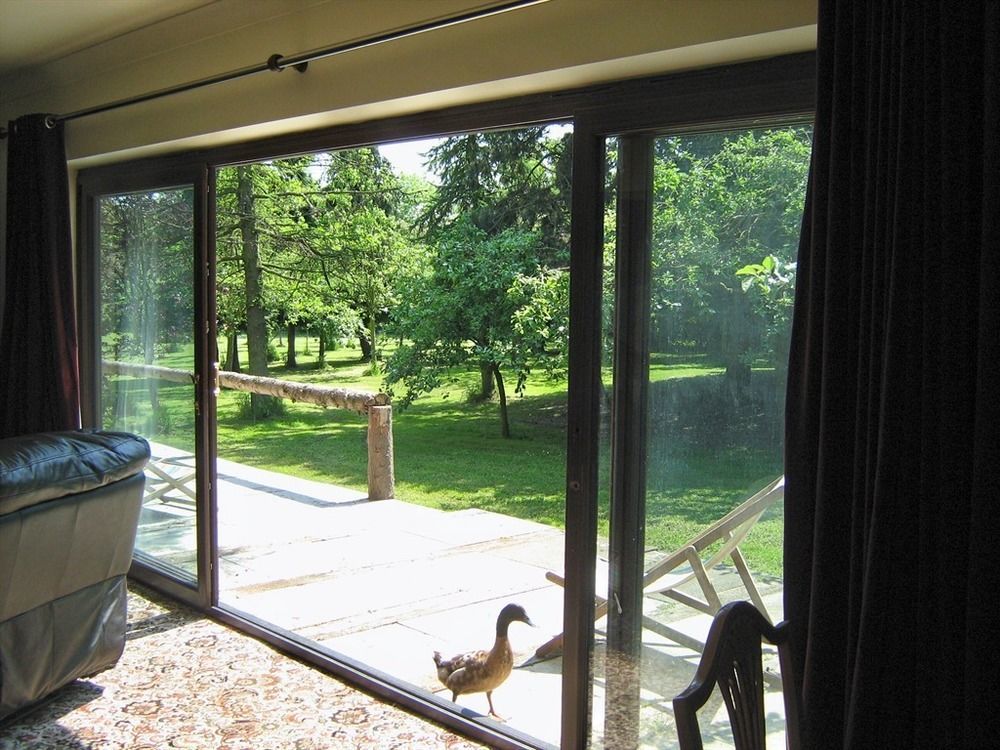 Foxwood Guest House Robin Hood エクステリア 写真